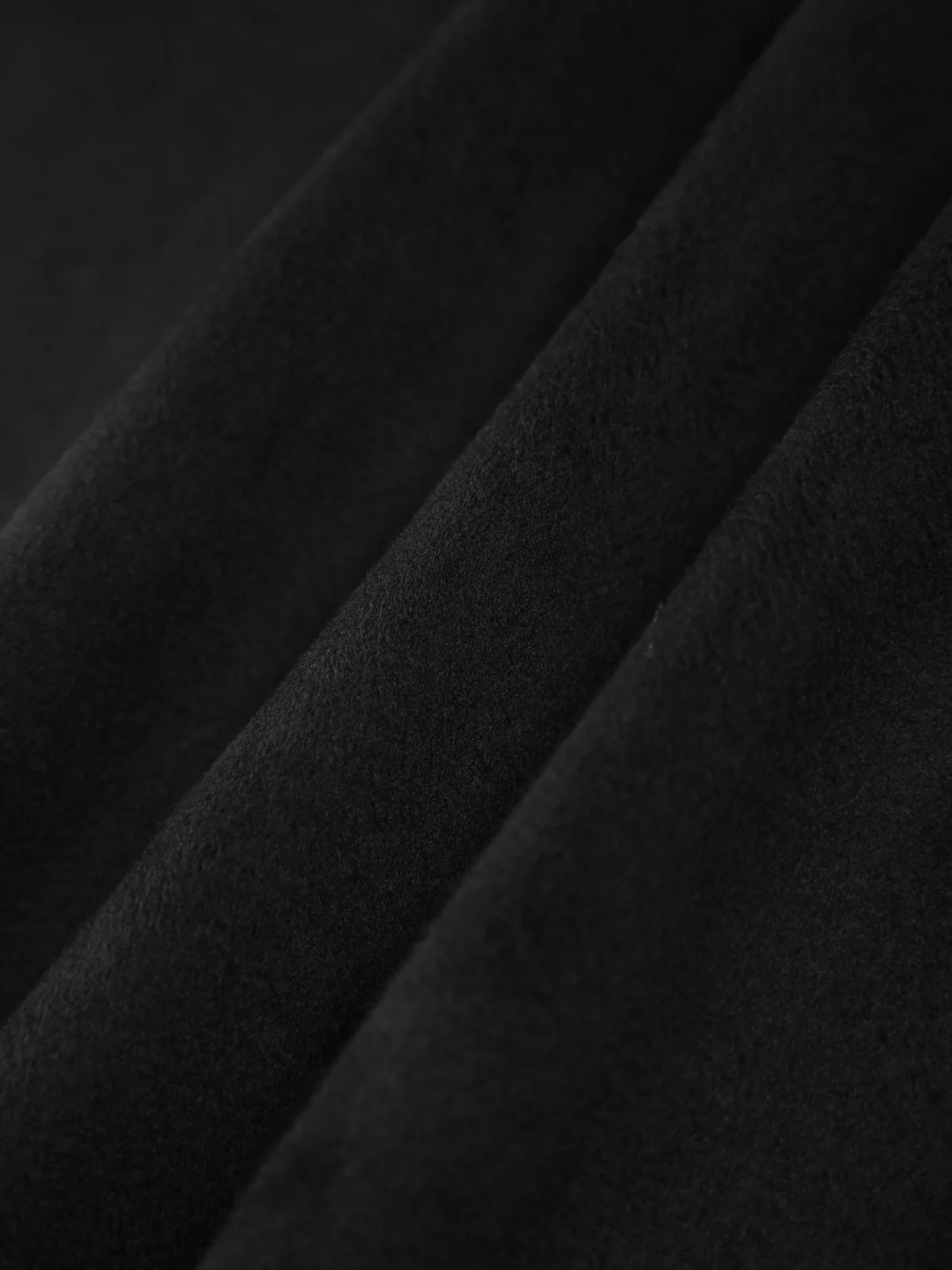 Jas met Contrasterende Afwerking en Sjaal