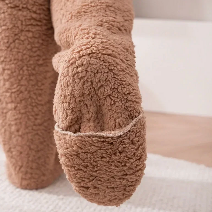 Amira | Fluffy Cozy Socks