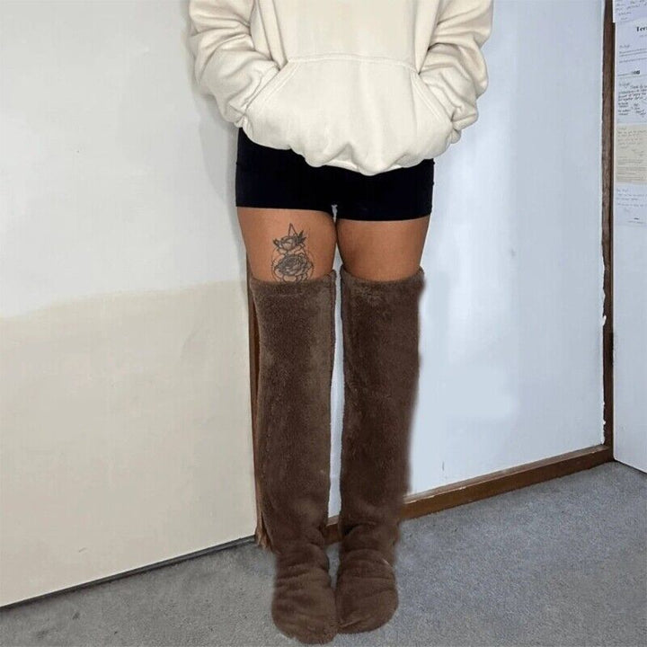 Amira | Fluffy Cozy Socks