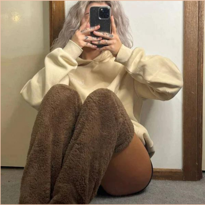 Amira | Fluffy Cozy Socks